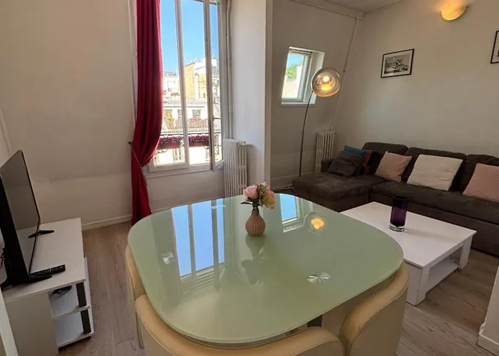 Appartement Colisee Champs Elysees